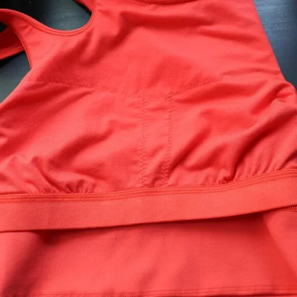 LULULEMON Mastered Motion Long Line Tank Top Size 4 Coral Red *No Removable Pads - Picture 5 of 12